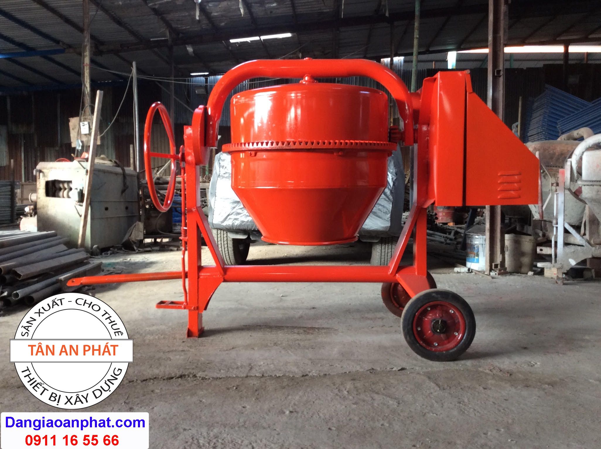 Máy trộn bê tông 