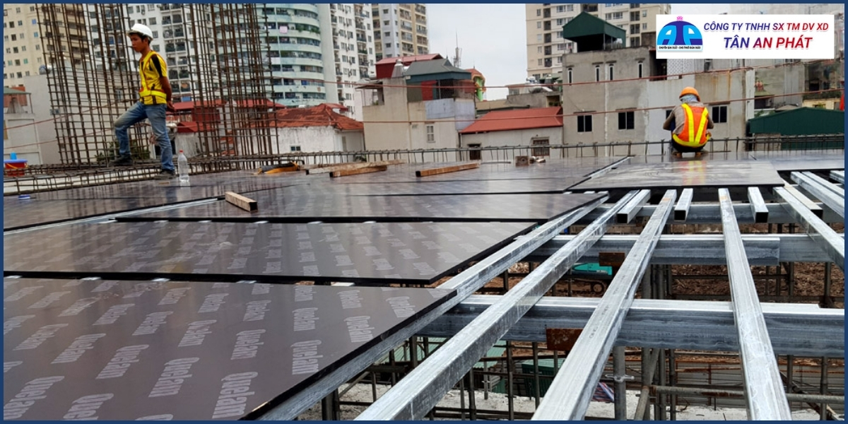 Lưu ý quan trọng khi mua cốp pha cũ